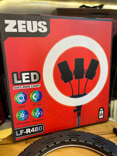 رینگ لایت zeus مدل FL-R480 به همراه پایه حرفه ای 85 وات
